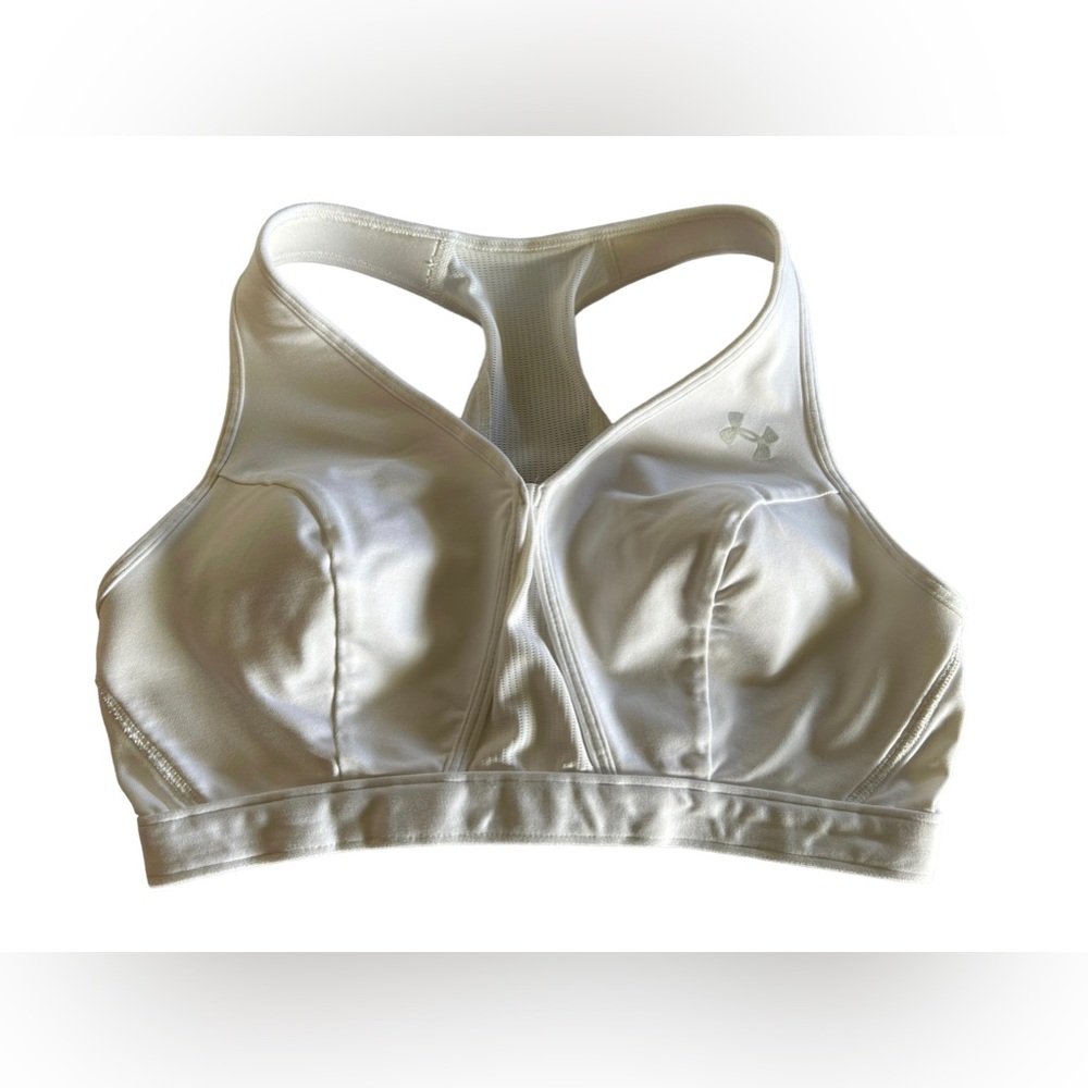 UNDER ARMOUR like new white sports yoga athletic bra size medium